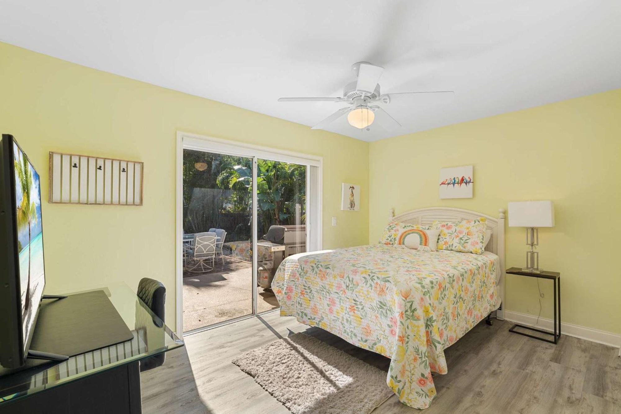 Pet Friendly Pool Home In River Reach Of Naples Fl Εξωτερικό φωτογραφία
